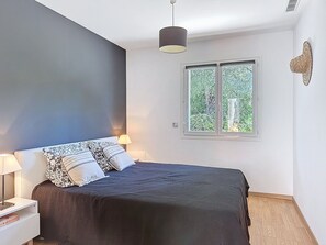 Room - Family villa with private pool in Porto Vecchio! (Porto-Vecchio)