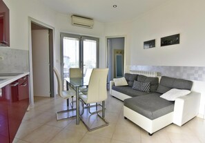 Apartment, 2 Bedrooms, Balcony, City View | Living room - Apartment With Terrace Near Umag Beach (Umag)