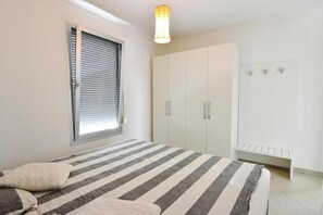 Apartment, 2 Bedrooms, Balcony, City View - Apartment With Terrace Near Umag Beach (Umag)