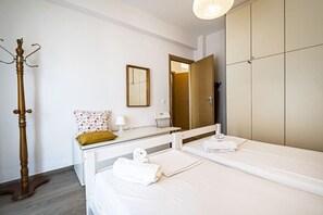 2 slaapkamers, een strijkplank/strijkijzer, wifi, beddengoed