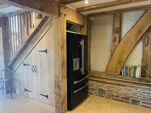 Interior - Luxury historic barn near Ludlow (Oldwood)