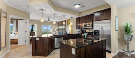 Condo, Multiple Beds, Balcony (The Royal Overlook) | Private kitchen
