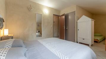1 Schlafzimmer, Bügeleisen/Bügelbrett, WLAN, Bettwäsche