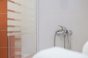 Apartment, 1 Schlafzimmer, Balkon, Stadtblick | Badezimmer