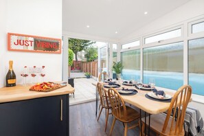 Dining - The Tides, 3 bed house Morecambe (Lancashire)