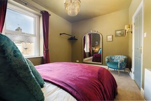 2 bedrooms, iron/ironing board, internet, bed sheets - Spacious 2 Bed House Lancaster (Lancashire)