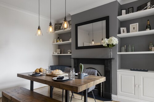 Quayside Haven is a charming three-bedroom period town house