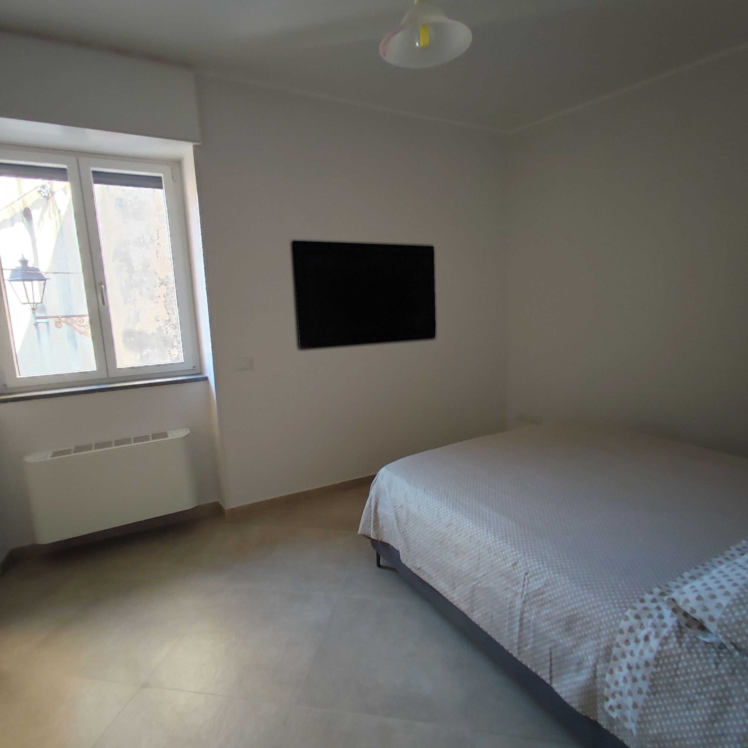 2 Schlafzimmer, Schreibtisch, Bügeleisen/Bügelbrett, kostenloses WLAN