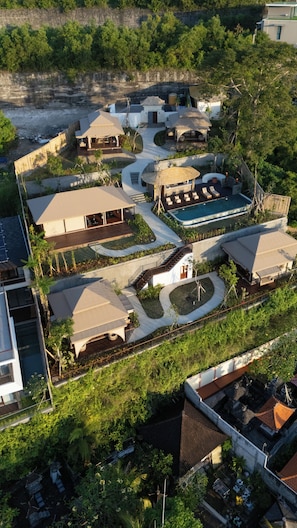 Bagian depan properti