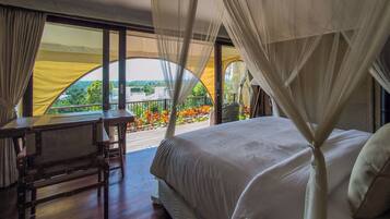 Luxury Room, Hill View