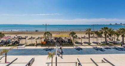 Sun & Sea Apartment | Durrës Waterfront by PikHost