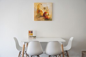 Deluxe Apartment, Sea View | In-room dining - MeGusta Apartment (Selianitika)