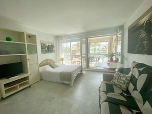 Wheelchair access - Studio sea view with parking - 3 guests (La Grande-Motte)