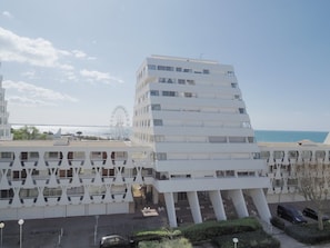 Exterior - Sea view apartment, AC, parking - 6 guests (La Grande-Motte)