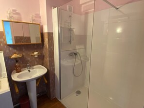 Bathroom - Air-conditioned apartment city center - 5 guests (La Grande-Motte)