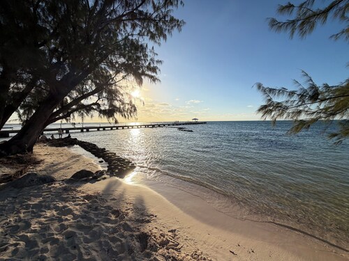 One Love Jones - Your Beachfront Retreat at Rum Point, a North Side Paradise