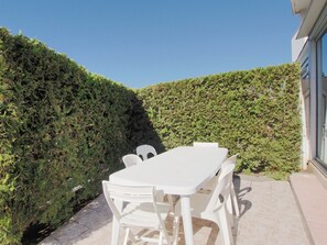 Outdoor dining - Studio garden beach access - 4 guests (Le Grau-du-Roi)