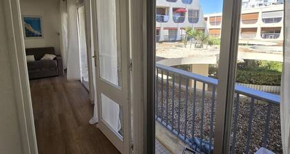 Charming studio with AC - 2 guests, city center
