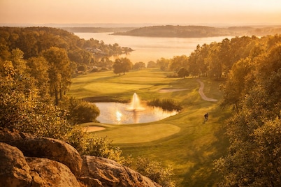Modern guesthouse close to sea, nature, golf, hiking & Kattegat Trail