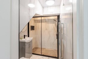 Bathroom - Flat A Rose Hill (Oxford)