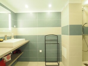 Hair dryer - T3 apartment, AC & sea view - 6 guests (La Grande-Motte)