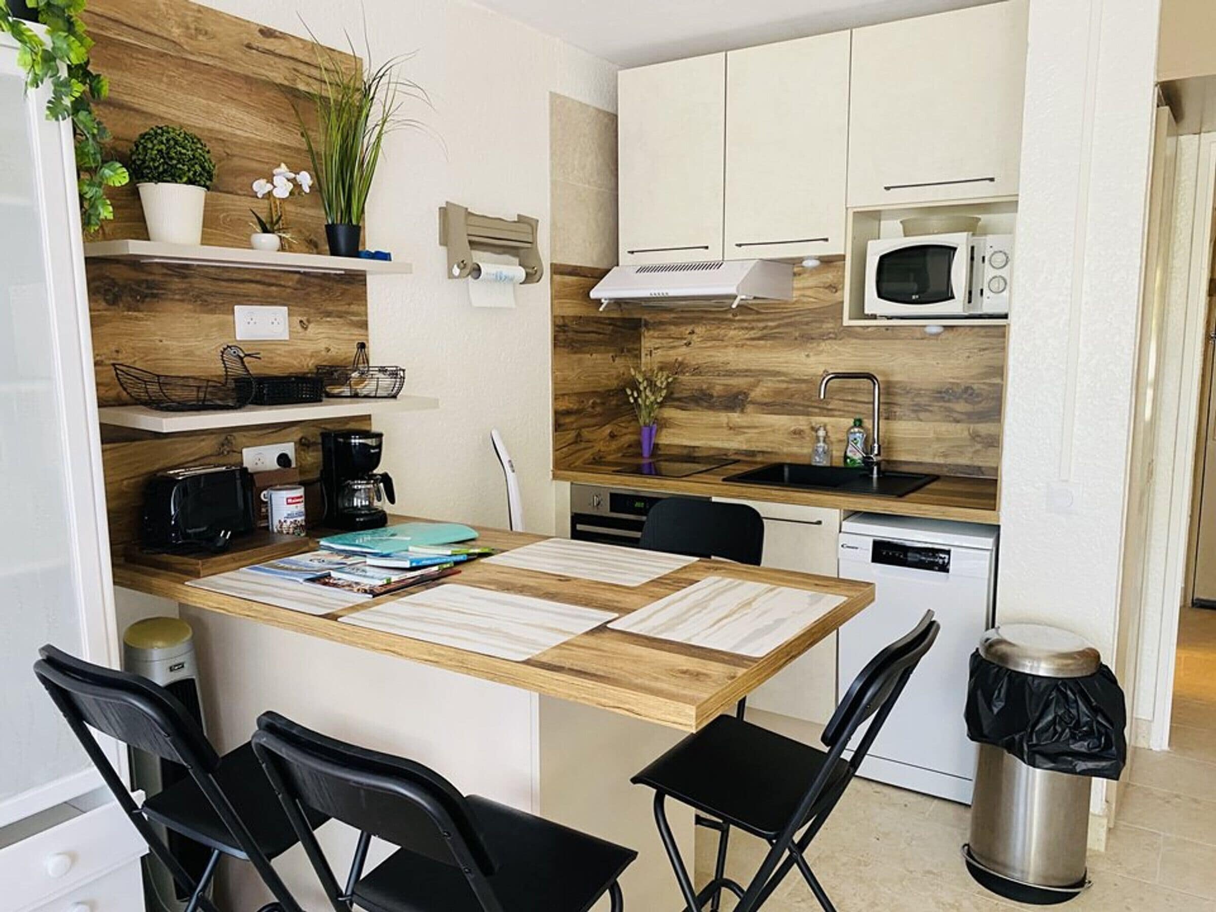 Fridge, microwave, coffee/tea maker