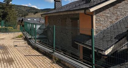120 La Molina · Panoramic Views 5 Minutes From La Molina Ski Resort