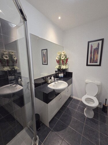 Convenient location with panoramic view home in Narre Warren North