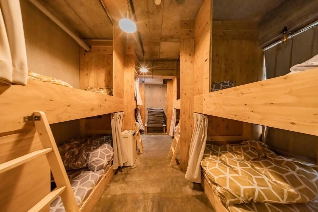 Basic Shared Dormitory, Mixed Dorm