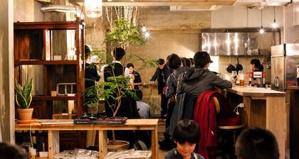ArtBar & GuestHouse ennova - Hostel