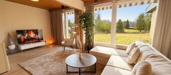 Relaxing Riverside House with Sauna & Fireplace