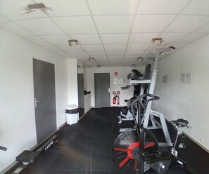 Fitness facility - Vrbo Property (Auberville)