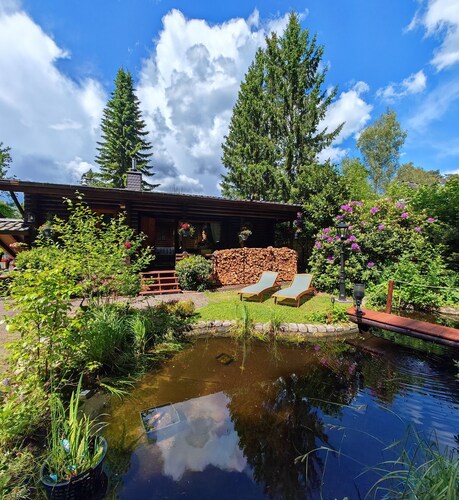 Heide Log Cabin – Stylish Wooden Retreat in Nature Near Hamburg