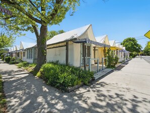 Exterior - Quintessential Ocean Grove Cottage (Neptune Township)