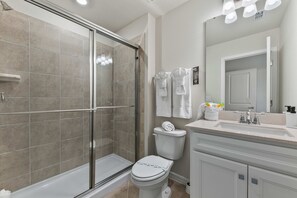 House | 5 bedrooms, Internet - 5BR End-unit w Pool Themed Rooms Gameloft 16225 (Clermont)