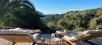 A naturally evolved place in nature – with pool and views of the sea