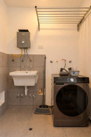 Apartment - w Luxury Cozy 2BR w Balcony in Miraflores (Lima)