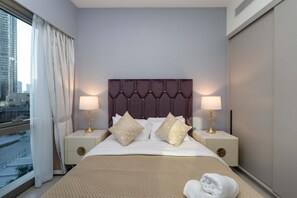 House - One Lux Stay Grande Signature Residence 2BR - Direct Burj Khalifa View (Dubai)