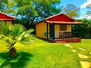 Standard Double Room, Lanai, Garden View | Exterior - Pousada Village Da Serra (Santana Do Riacho)