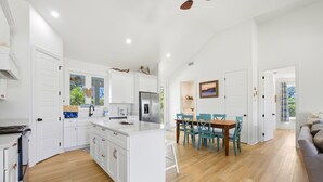 Interior - Welcome to Cast Away! (St. George Island)