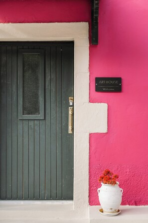 Exterior - Art House Near to Saint George Beach by Konnect (Corfu)