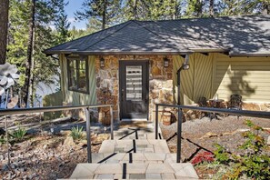 Exterior detail - Charming Modern‑Rustic Retreat with a Chef’s Kitchen (Blanchard)