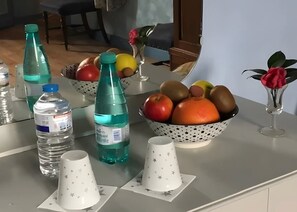 Food and drink - Room “Pyrenees at Château Habas” with Pool, Shared Terrace and Wi-Fi (Habas)