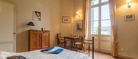 1 Schlafzimmer, WLAN, BettwÀsche