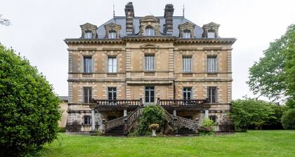 La chambre "Balcon" au Château Habas » avec Wi-Fi
