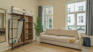 Standard Double Room | Living area