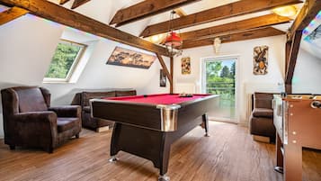 Spielezimmer