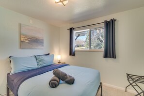 House (5 Bedrooms) | Interior - Hot Tub, Pool Table, BBQ Patio, Yard Games (Arvada)