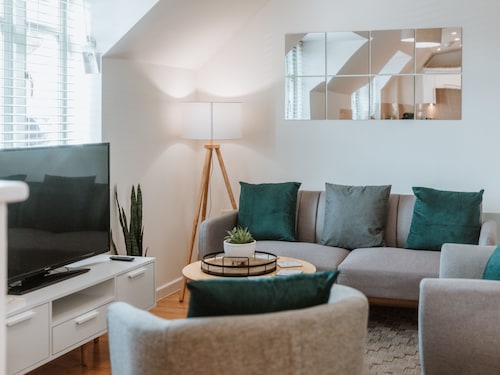 St Johns Penthouse, Bridgnorth with free private parking