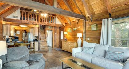 Dock & Views! Waterfront Cabin on Lake Okeechobee